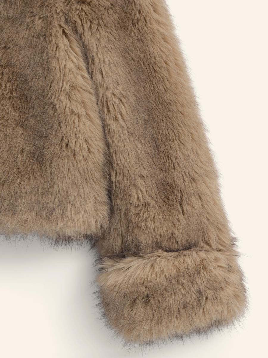 FAUX FUR SWEATSHIRT