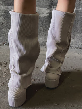 BEIGE FLATFORM BOOT