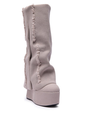 BEIGE FLATFORM BOOT